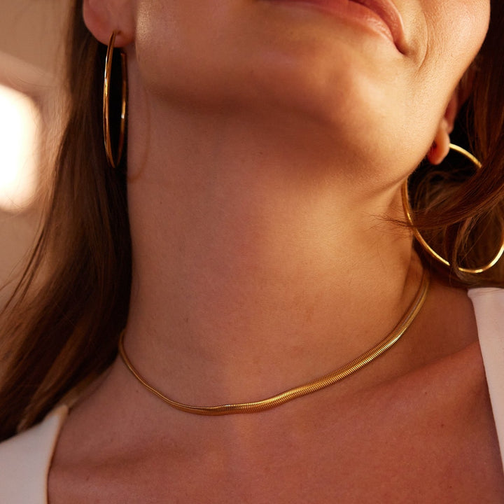 Izzy Herringbone Choker