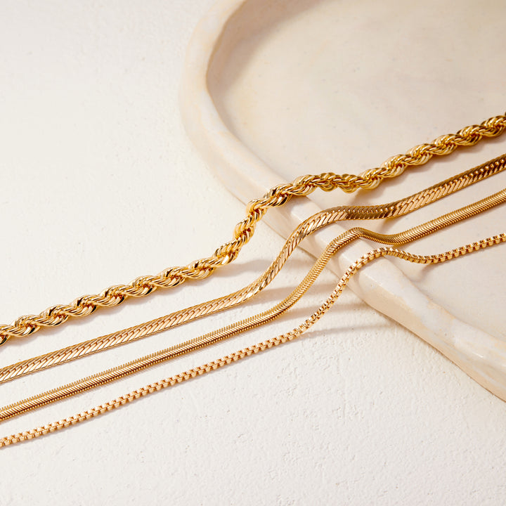 Izzy Herringbone Choker