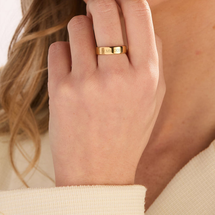 Aria Roman Numeral Ring