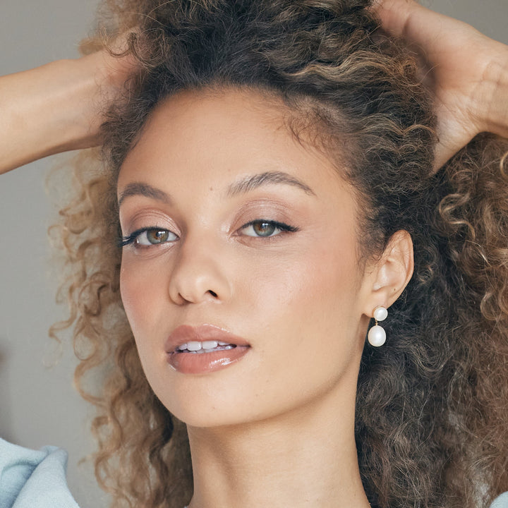 Scarlett Pearl Earrings