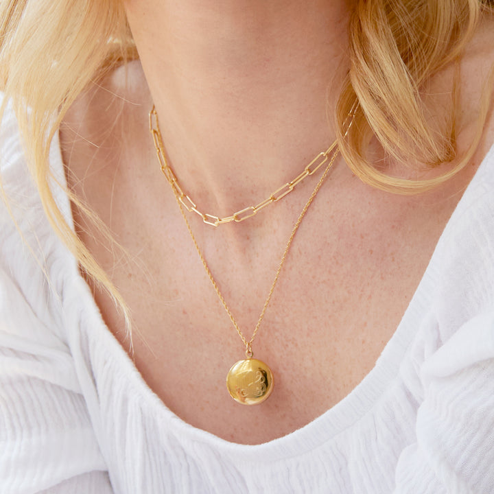 Isla Locket Layering Set