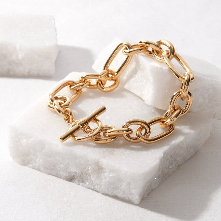Monroe Toggle Bracelet
