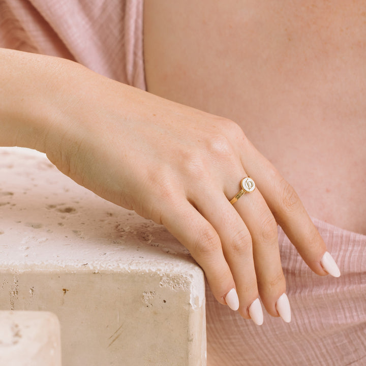 Ava Ring