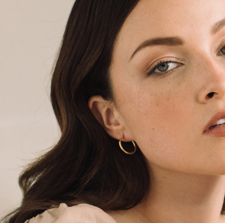 Hayley Classic 14K Gold Hoops