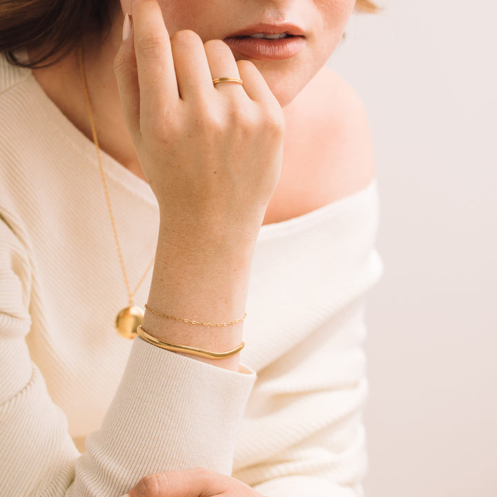 Izzy Herringbone Bracelet