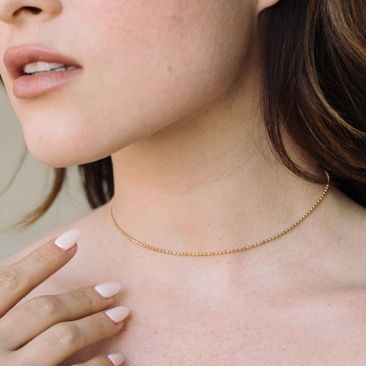 Mae Choker