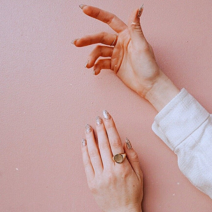 @msmaverickmuse wearing Claire Signet Ring by @brookandyork