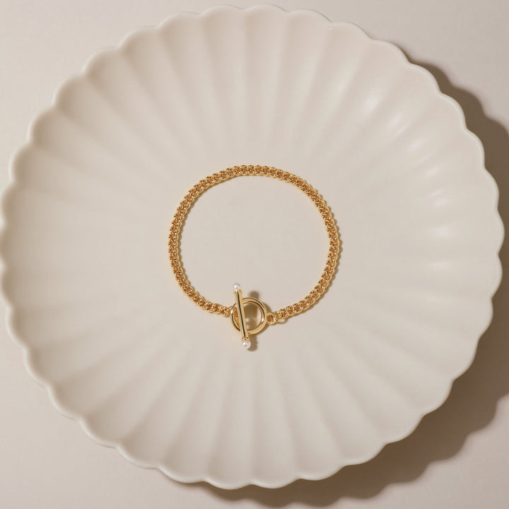 Stella Pearl Toggle Chain Bracelet