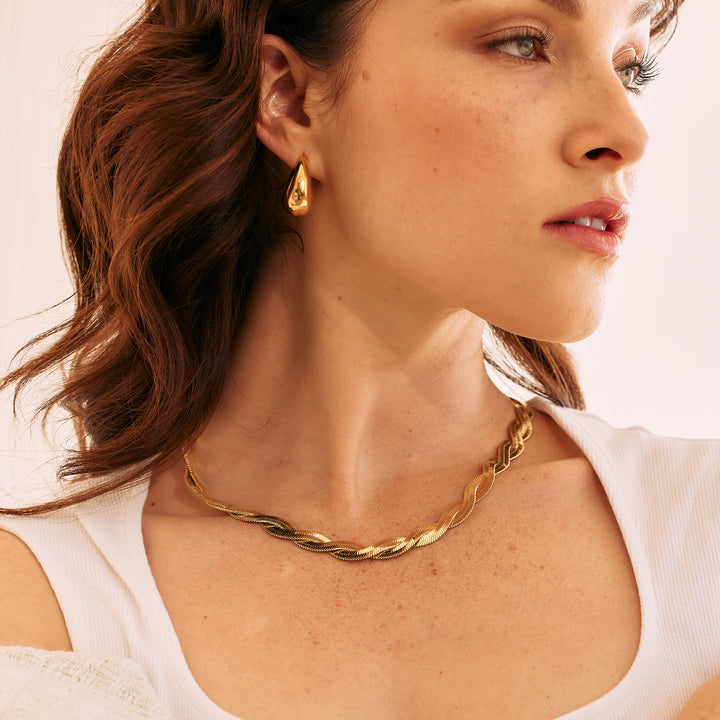 Haven Necklace