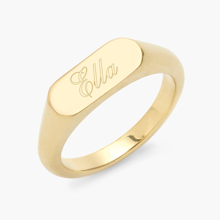 Evie Signet Ring